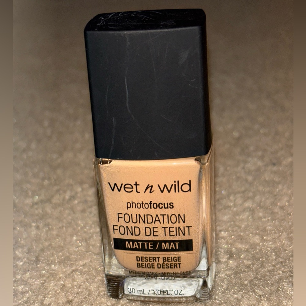 Wet N Wild PhotoFocus Foundation 372C Dessert Beige 1Fl Oz Matte Medium/Dark New